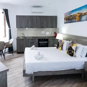 3* Pensiune Napoli
